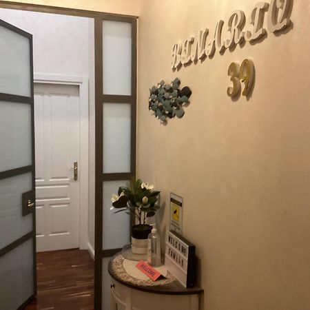 Beb Binario39 Bed & Breakfast Наполи Екстериор снимка