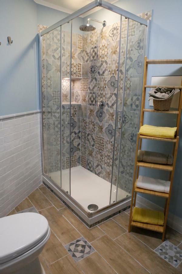 Beb Binario39 Bed & Breakfast Наполи Екстериор снимка